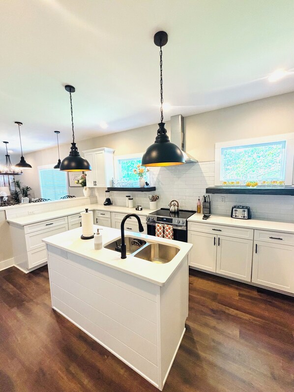 Microwave, stovetop, dishwasher