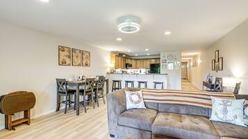 Apartemen (2 Bedrooms) | Bagian depan properti