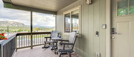 Apartment (2 Bedrooms) | Front of property