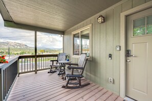 Apartment (2 Bedrooms) | Front of property