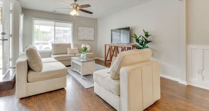 Pool Access: Family-friendly Virginia Beach Abode!