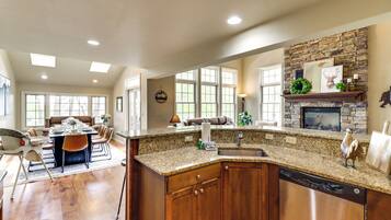 Rumah (3 Bedrooms) | Interior