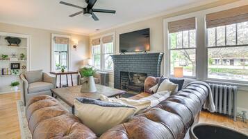 House (3 Bedrooms) | Depan hartanah