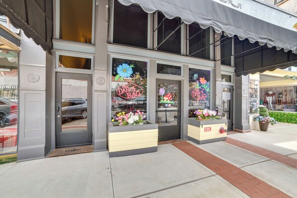 Apartment (0 Bedroom) | Interior