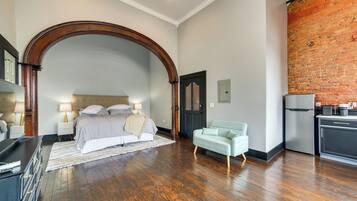 Apartment (0 Bedroom) | Interior