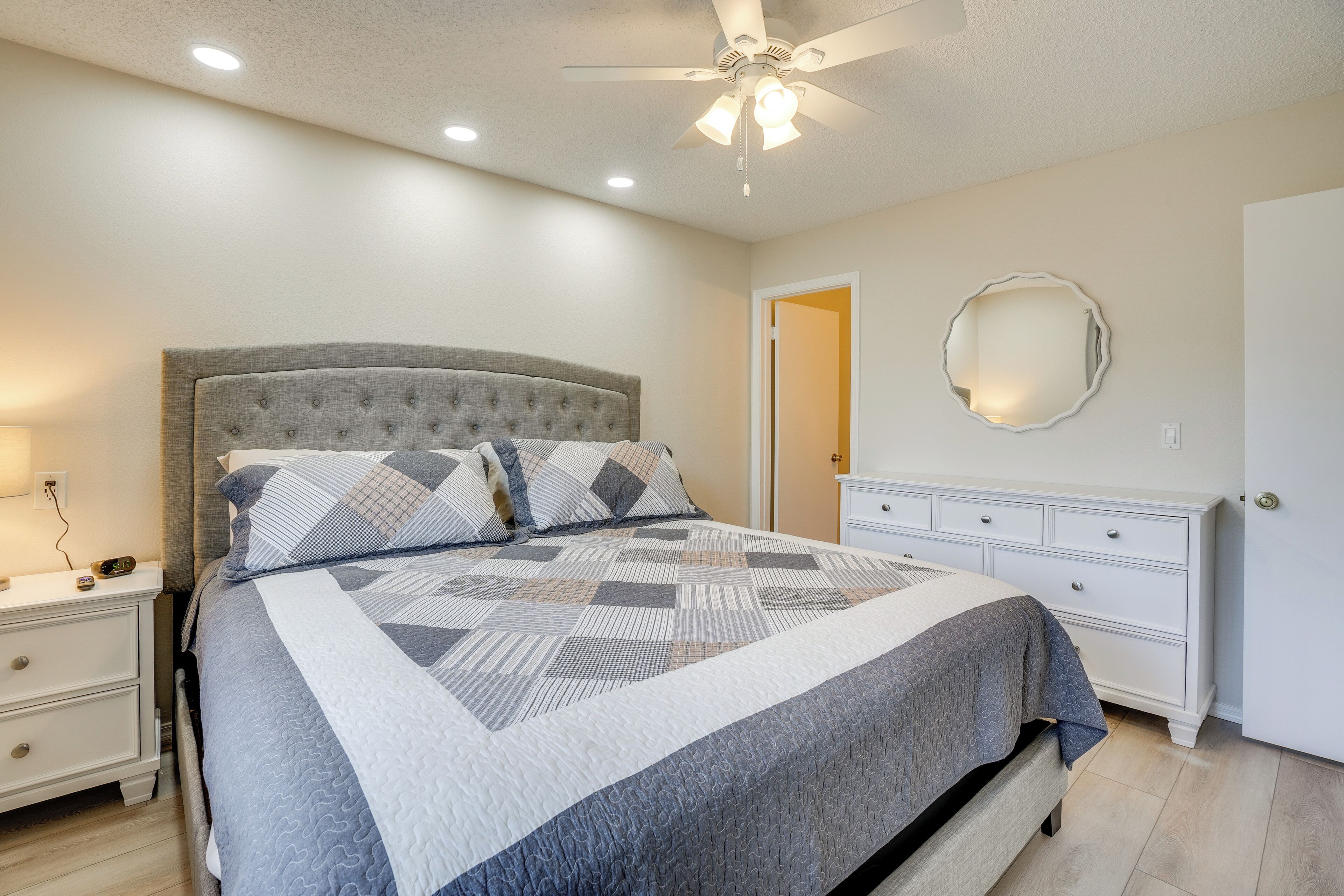 Apartment (2 Bedrooms) | Interior