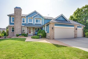 House (4 Bedrooms) | Interior