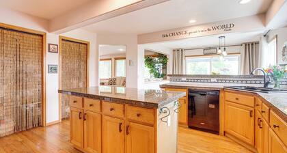 Walk to Rec Center: Spacious Highlands Ranch Home