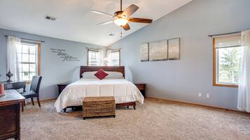House (4 Bedrooms) | Interior