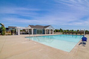 Apartment (3 Bedrooms) | Interior - Patio, Park & Peace: 'skyview Landing' in Eagle! (Eagle)