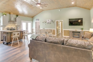House (3 Bedrooms) | Interior - 15 Mi to Pigeon River Rafting: Newly Built Cabin! (Newport)