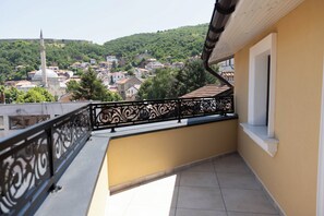 Terrace/patio - Hotel Avdissons (Prizren)