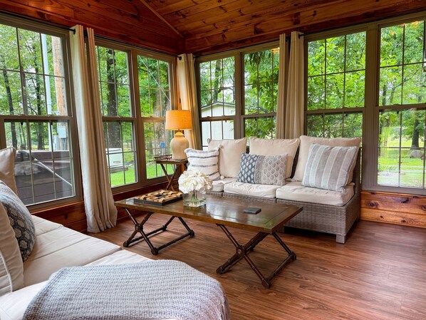 Smart TV, fireplace, books