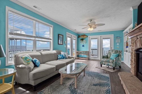 Harkers Island Haven-waterfront, private beach and dock