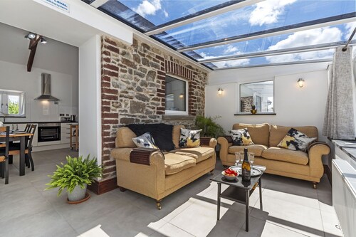 Stylish Barn Getaway in Carmarthenshire