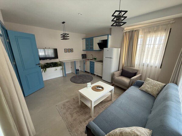 Duplex, Balcony, Pool View | Living area - Olea Alaçatı (Cesme)
