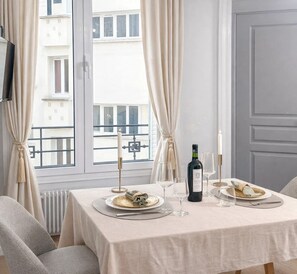 Standard Apartment, Courtyard View | Living area | 80-cm Smart TV with digital channels - 1611 Vouillé (Paris)