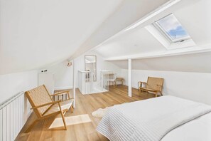 1 Schlafzimmer, Schreibtisch, Bügeleisen/Bügelbrett, WLAN