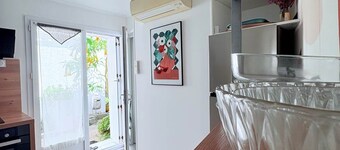 House downtown Garden mix art/flowers
