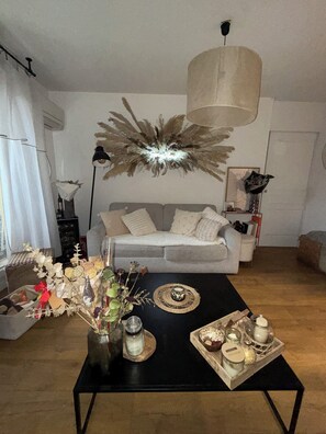 Living area - Le Vinci F2 cosy and garden (Lattes)