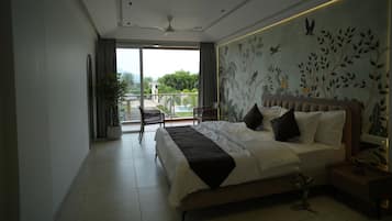 Tara Sitara Luxury Villa with Private Pool | Desk, laptop workspace, free WiFi