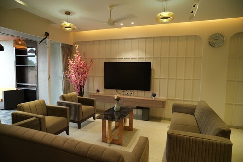 Tara Sitara Luxury Villas