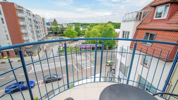 Appartement, balkon, uitzicht op de stad | Uitzicht vanaf balkon