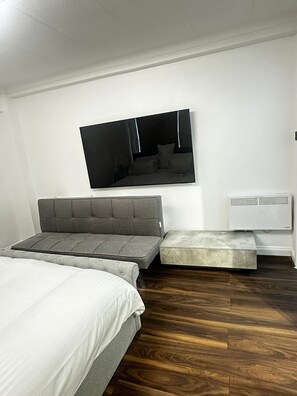 1 bedroom, free WiFi, bed sheets, wheelchair access