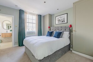 Room - Elegant 1BD Notting Hill Hideaway (London)
