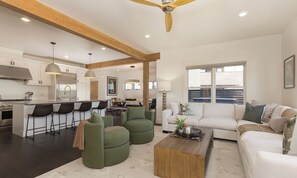 Smart-TV, peis og bordtennis