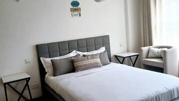 2 Schlafzimmer, Bügeleisen/Bügelbrett, WLAN, Bettwäsche