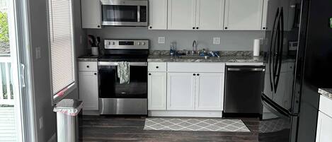 Microwave, stovetop, dishwasher