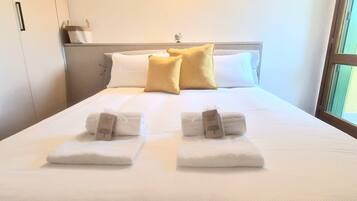 2 bedrooms