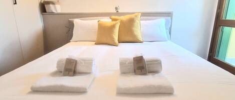 Apartment, 1 Bedroom, Accessible, Smoking