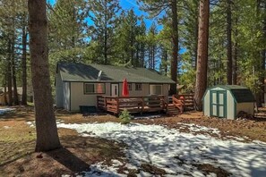 Cabin, 2 Bedrooms | Exterior