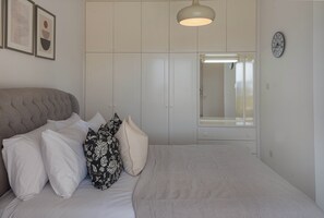House, Sea View | In-room safe, blackout curtains, iron/ironing board, free WiFi - Phaedrus Living: Seaview Hilltop Maisonette (Chlorakas)