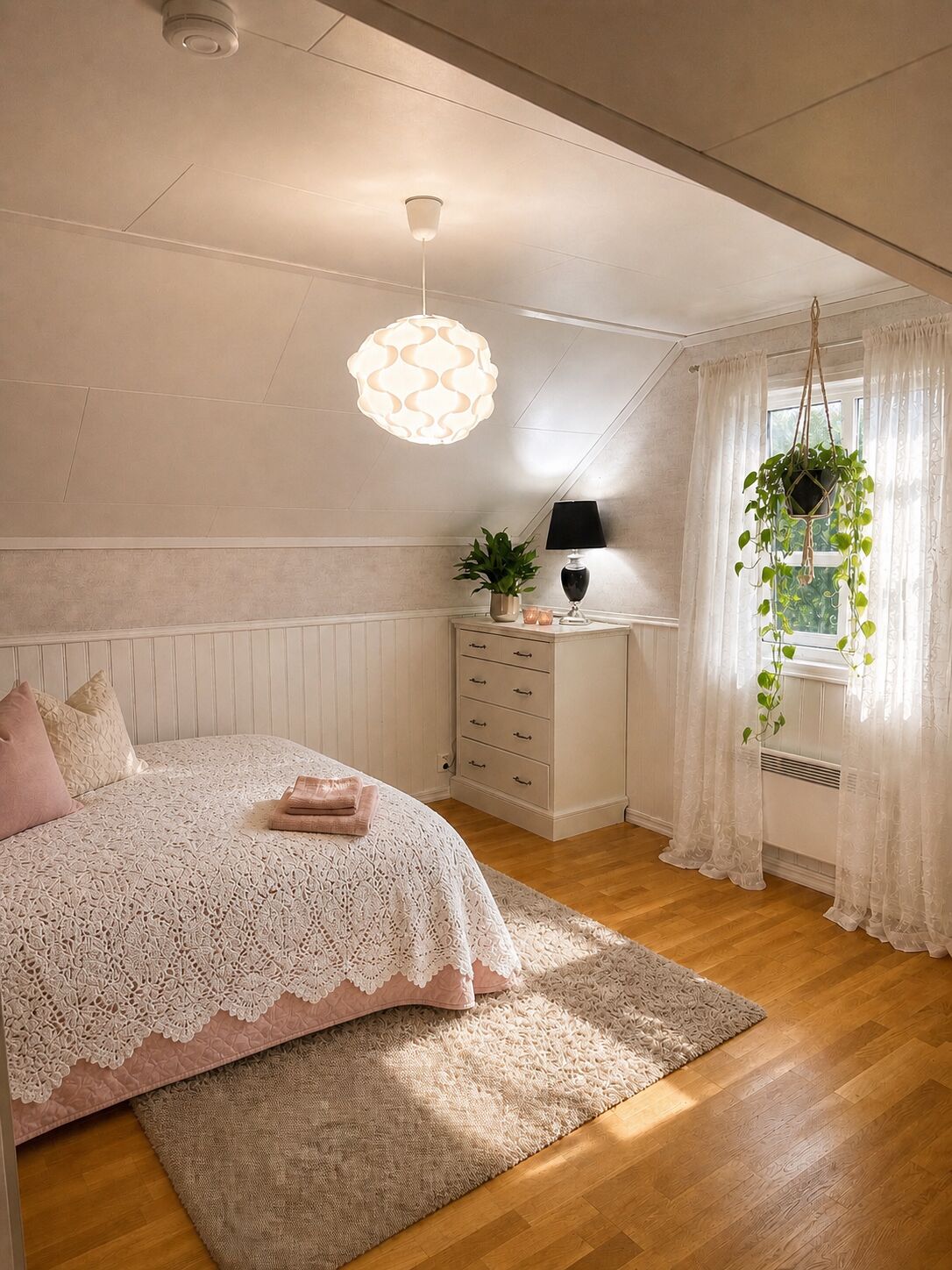 4 slaapkamers, een strijkplank/strijkijzer, wifi, beddengoed
