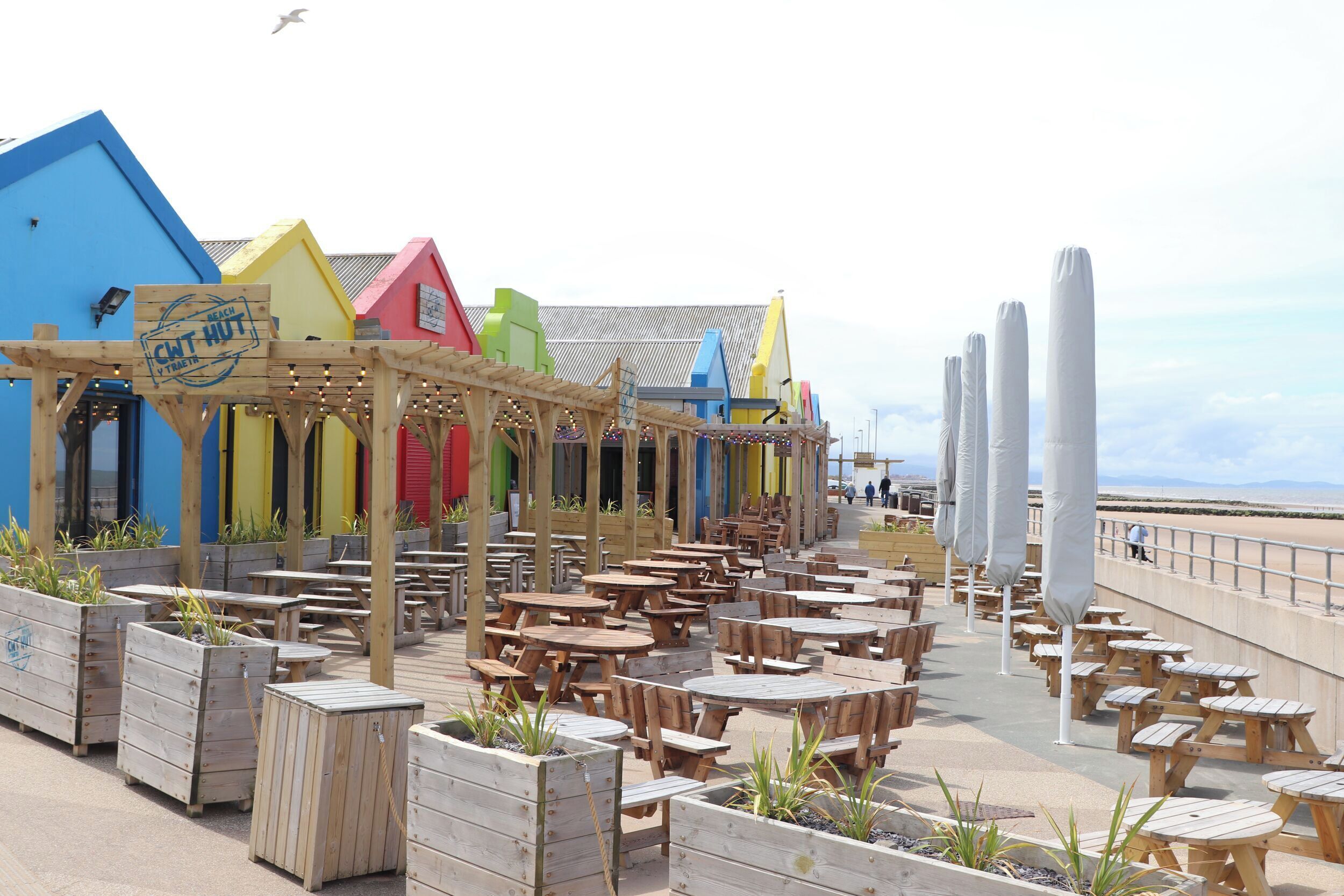 คอทเทจ | รับประทานอาหารกลางแจ้ง