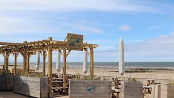 Cottage | Outdoor dining