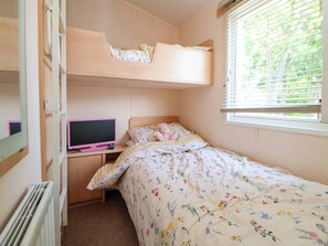 3 bedrooms, individually decorated, individually furnished, free WiFi