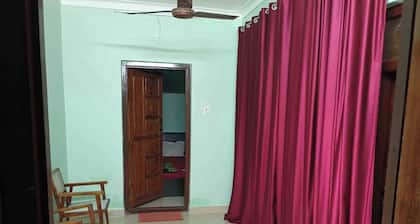 Charming 2-bedroom villa with WiFi, AC in serene Karaikal