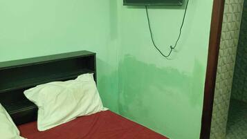 2 makuuhuonetta, silitysrauta/-lauta, Wi-Fi, vuodevaatteet