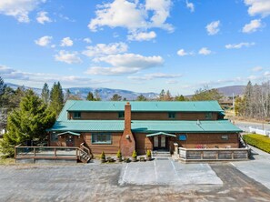 Exterior - Jessie's Harvest House Suite (Tannersville)