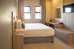 Desk, laptop workspace, free WiFi, bed sheets