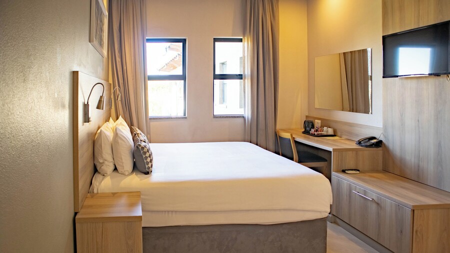 Regal Inn Hotel