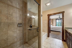 Shower, hair dryer, towels, shampoo