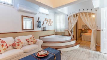 Superior suite, balkon, uitzicht op tuin | Gratis wifi