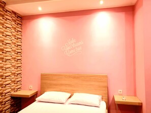 4 Schlafzimmer, Bügeleisen/Bügelbrett, kostenloses WLAN, Bettwäsche