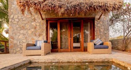 Casa del Mar AC Rustic design Pool Breakfast