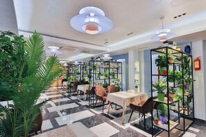 Reception - Safir Hotel  (Fergana)